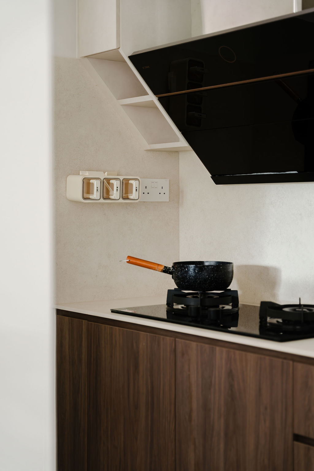 63 Compassvale Bow — Condo Interior Design